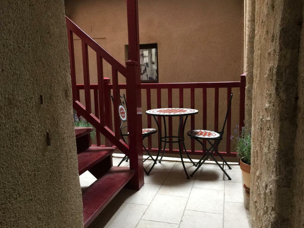La Porte Rouge ペズナ エクステリア 写真